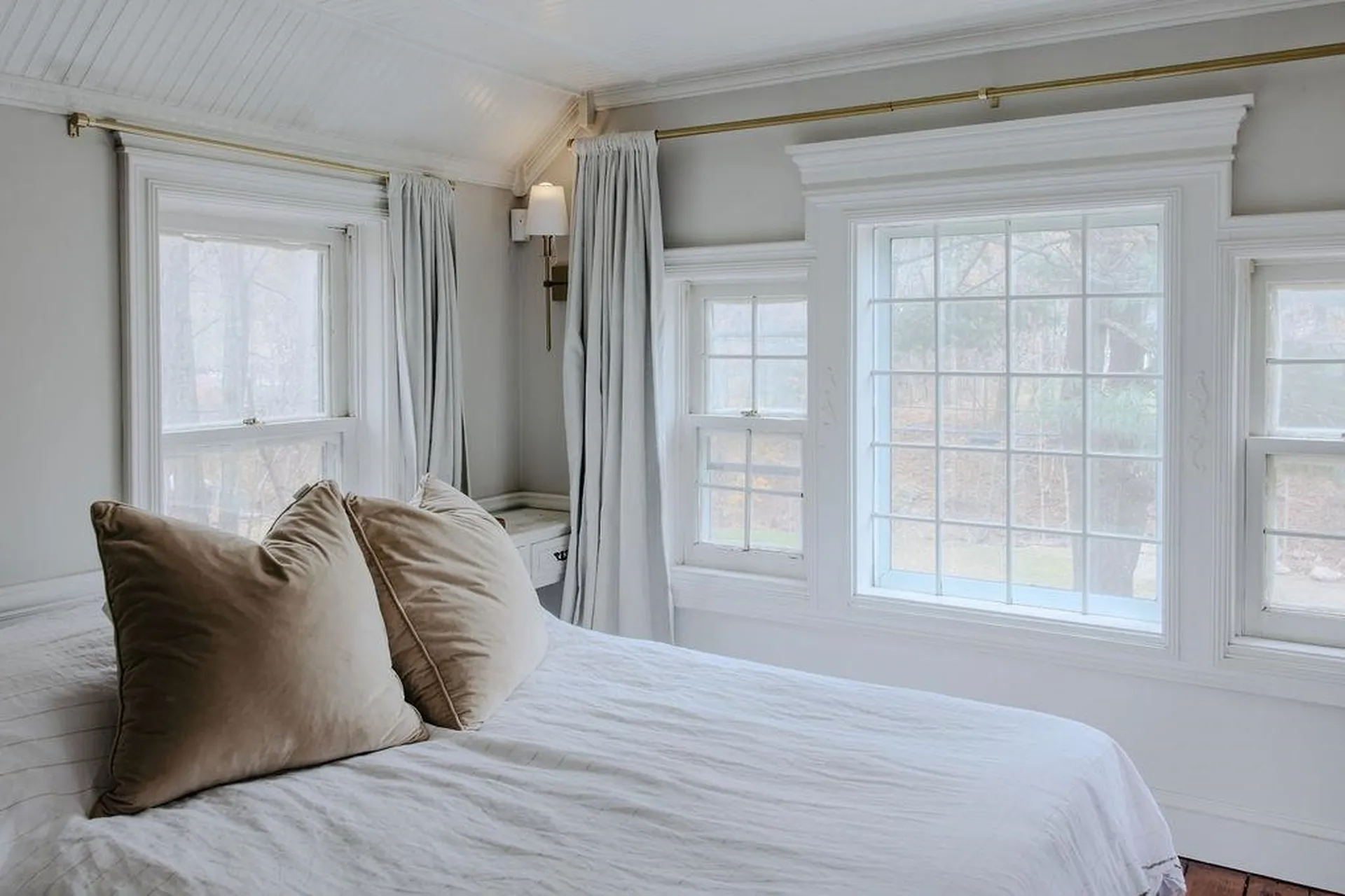 563 N Shore Road Chesterfield NH 03462