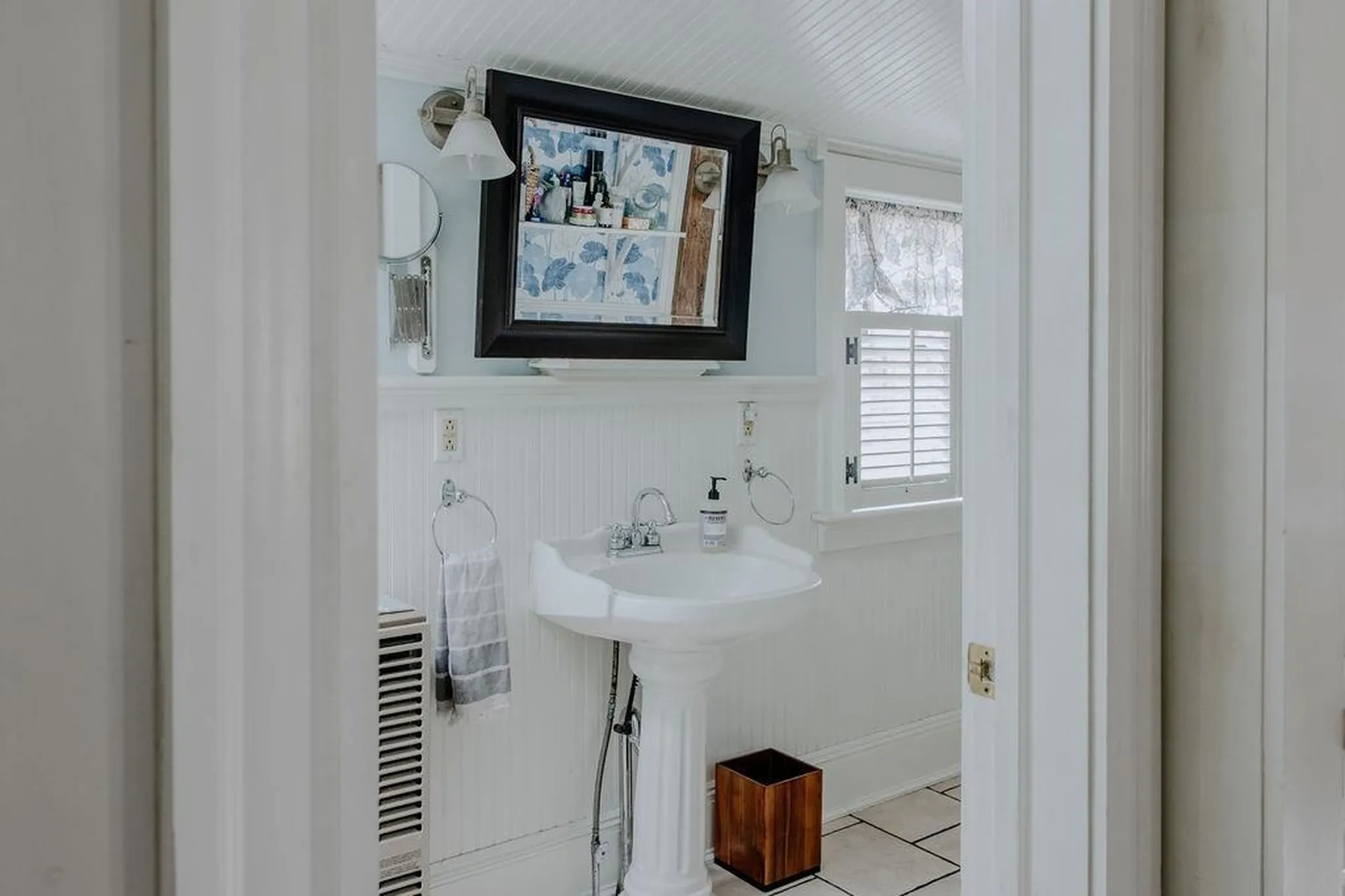 563 N Shore Road Chesterfield NH 03462