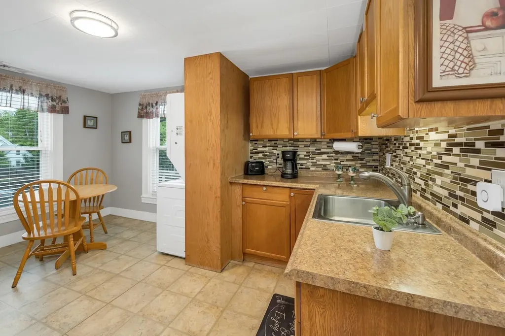 17 Prospect Street Pembroke NH 03275