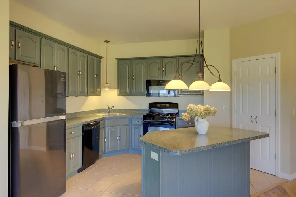 4 Westside Village Grand Isle VT 05458