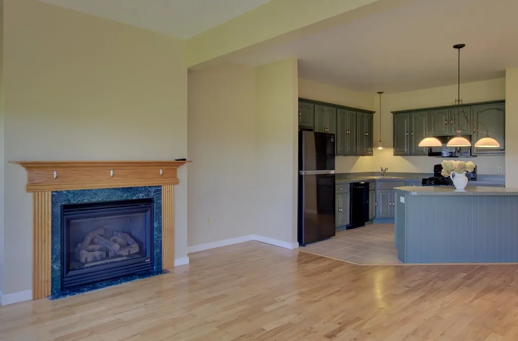 4 Westside Village Grand Isle VT 05458