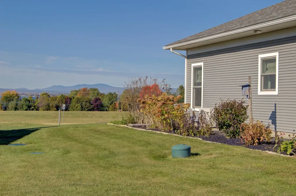 4 Westside Village Grand Isle VT 05458