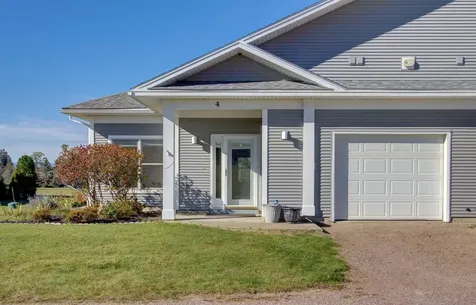 4 Westside Village Grand Isle VT 05458