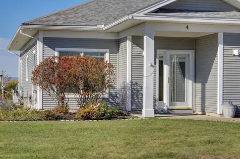 4 Westside Village Grand Isle VT 05458