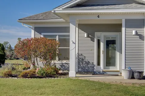 4 Westside Village Grand Isle VT 05458