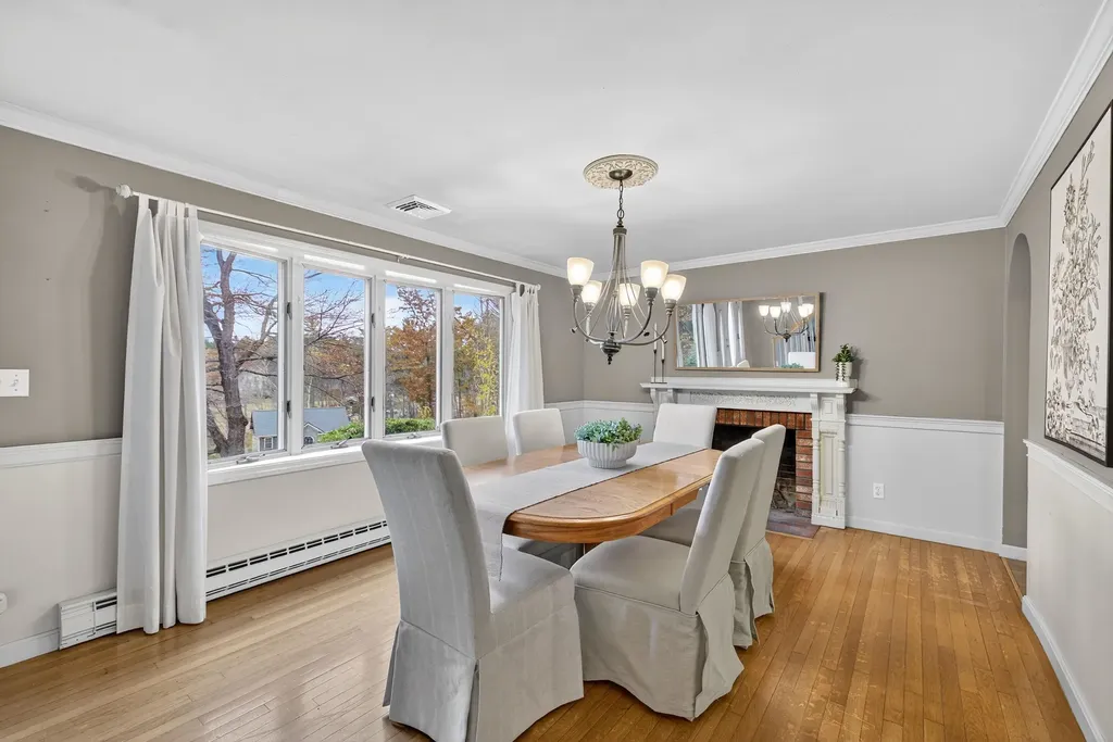 14 Woodland Road Windham NH 03087