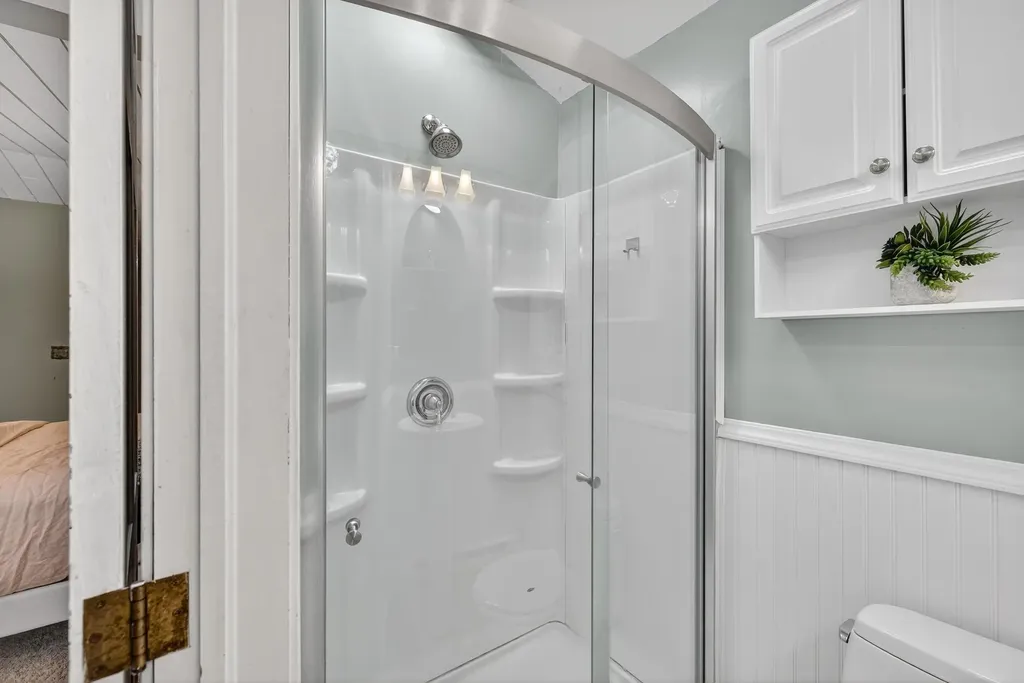 14 Woodland Road Windham NH 03087