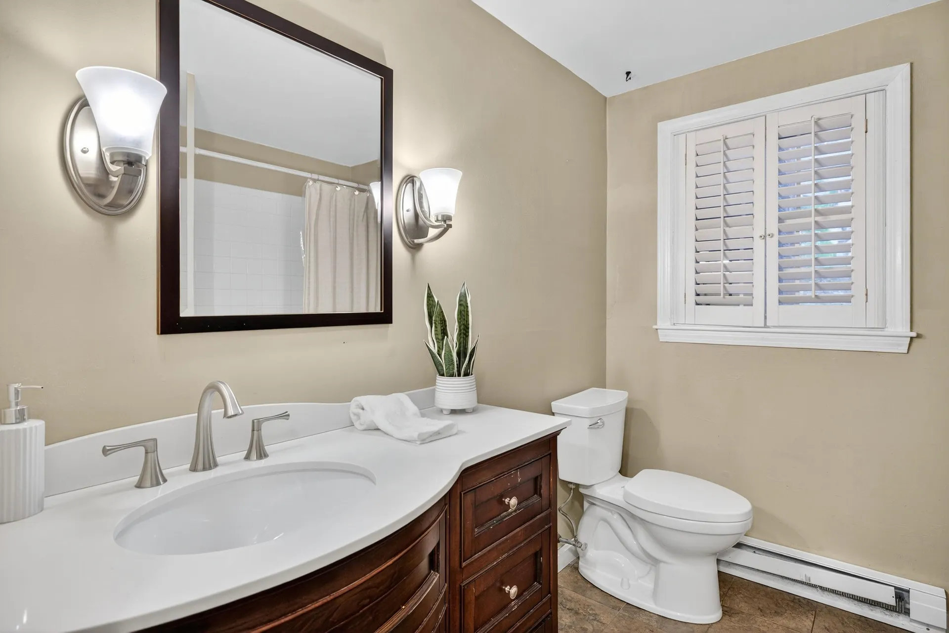 14 Woodland Road Windham NH 03087