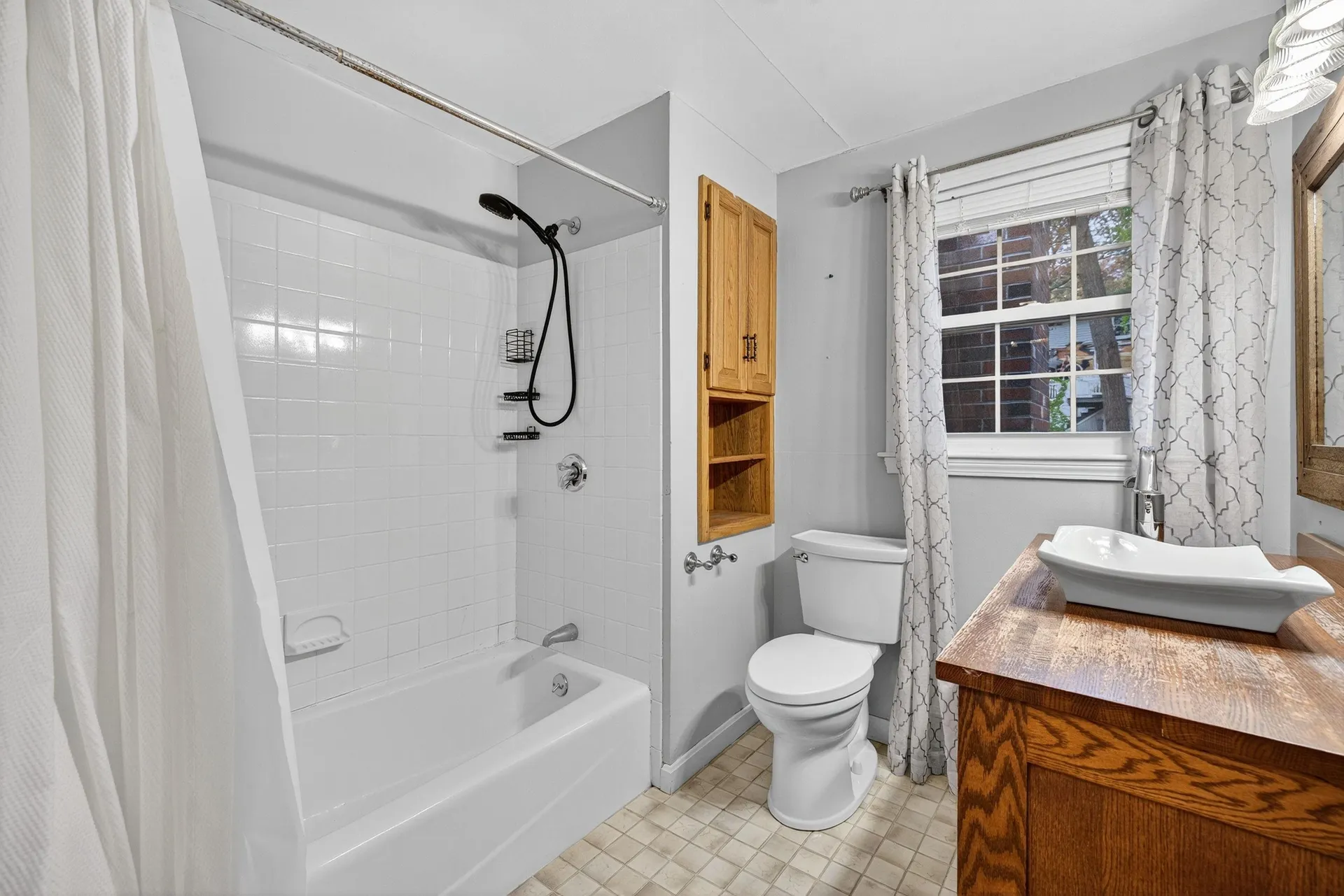 14 Woodland Road Windham NH 03087