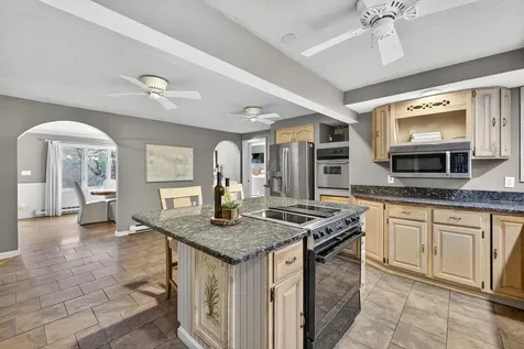 14 Woodland Road Windham NH 03087