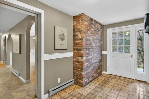 14 Woodland Road Windham NH 03087