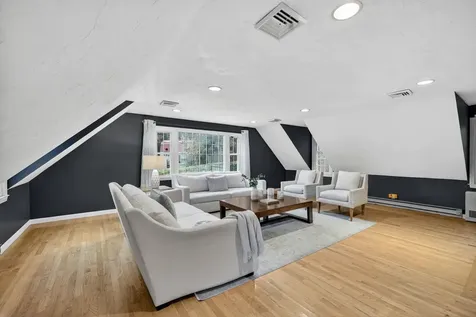 14 Woodland Road Windham NH 03087