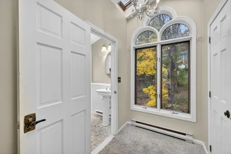 14 Woodland Road Windham NH 03087