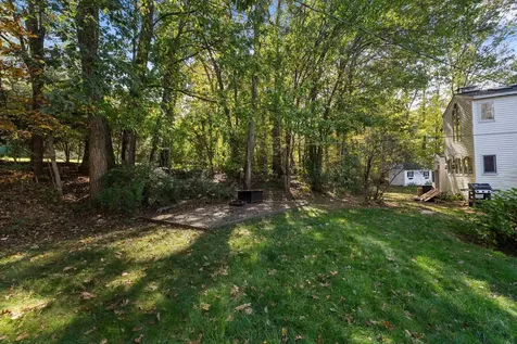 14 Woodland Road Windham NH 03087