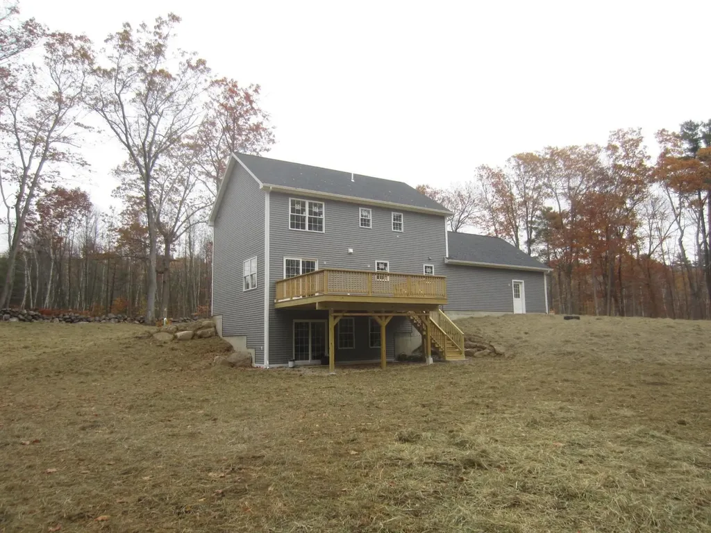 14 Short Falls Road Chichester NH 03258