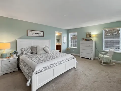 127 Cowbell Crossing Atkinson NH 03811