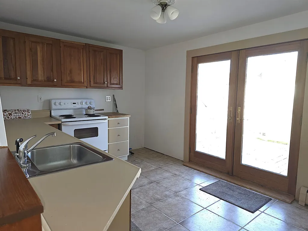 122 Sessions Street Berlin NH 03570