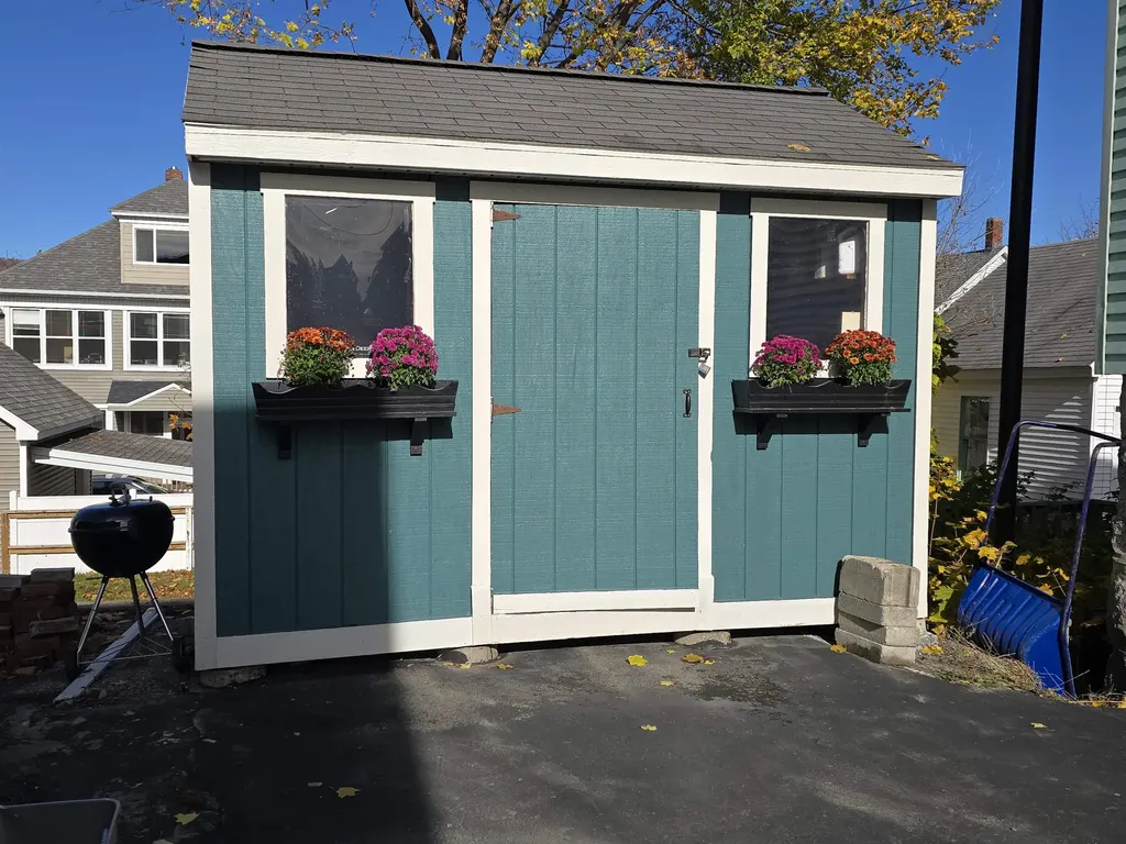 122 Sessions Street Berlin NH 03570