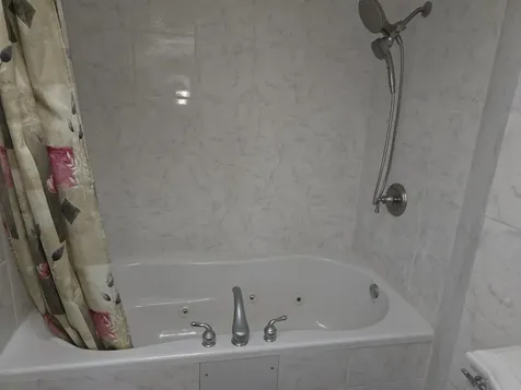 122 Sessions Street Berlin NH 03570