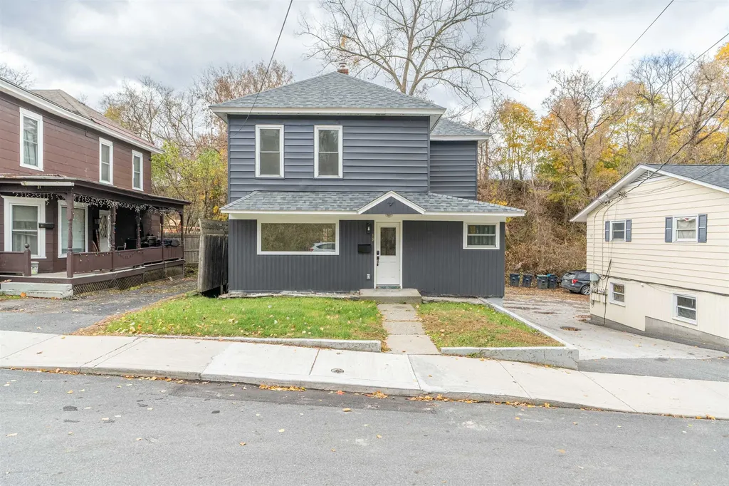 19 Warren Street Barre City VT 05461