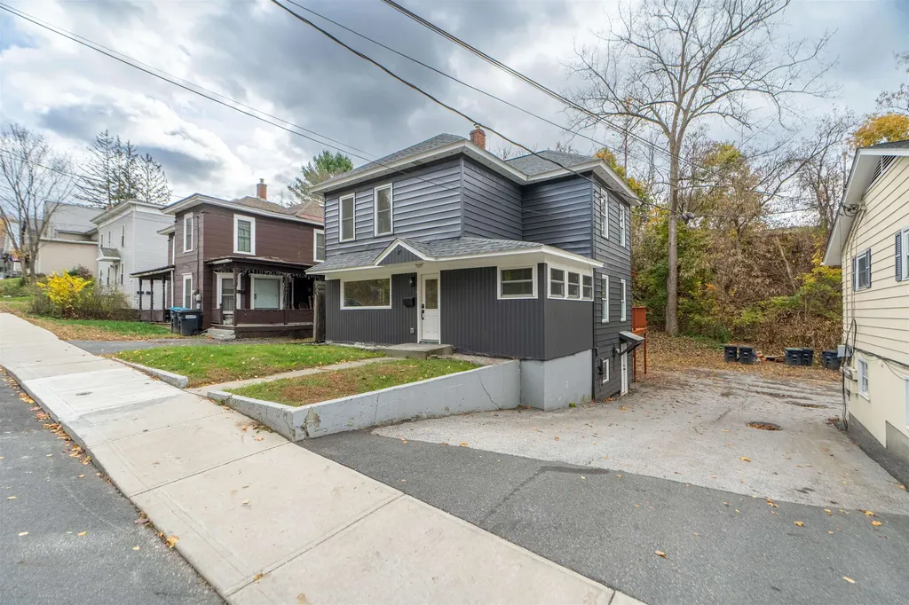 19 Warren Street Barre City VT 05461