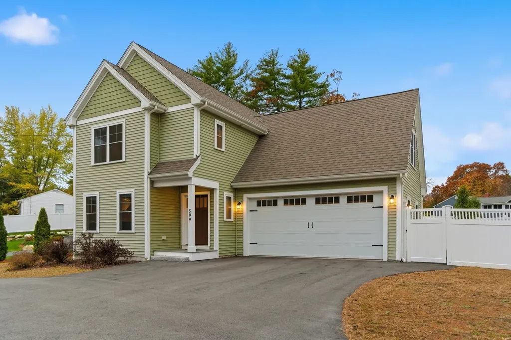 599 W Hollis Street Nashua NH 03062