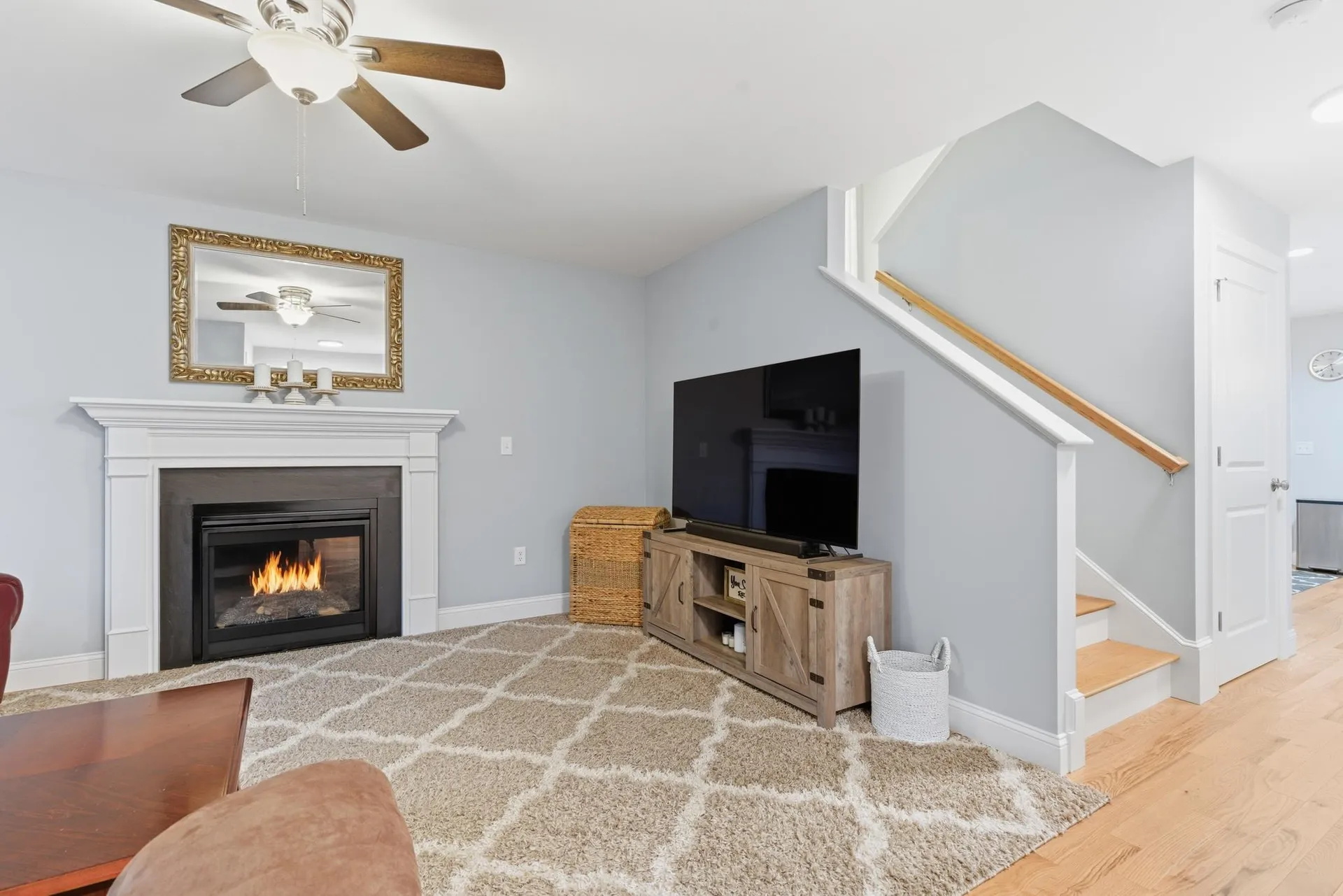 599 W Hollis Street Nashua NH 03062