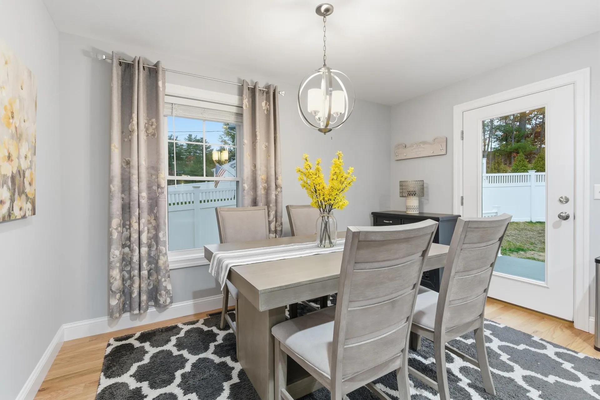 599 W Hollis Street Nashua NH 03062