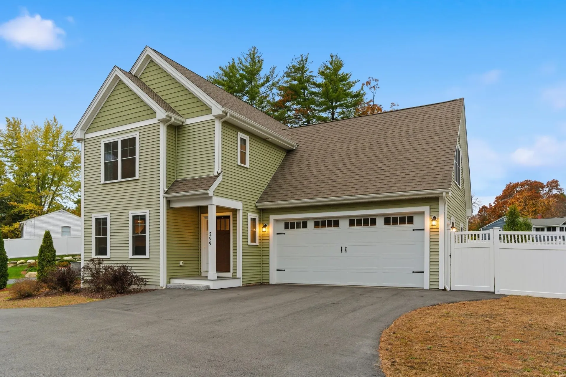 599 W Hollis Street Nashua NH 03062