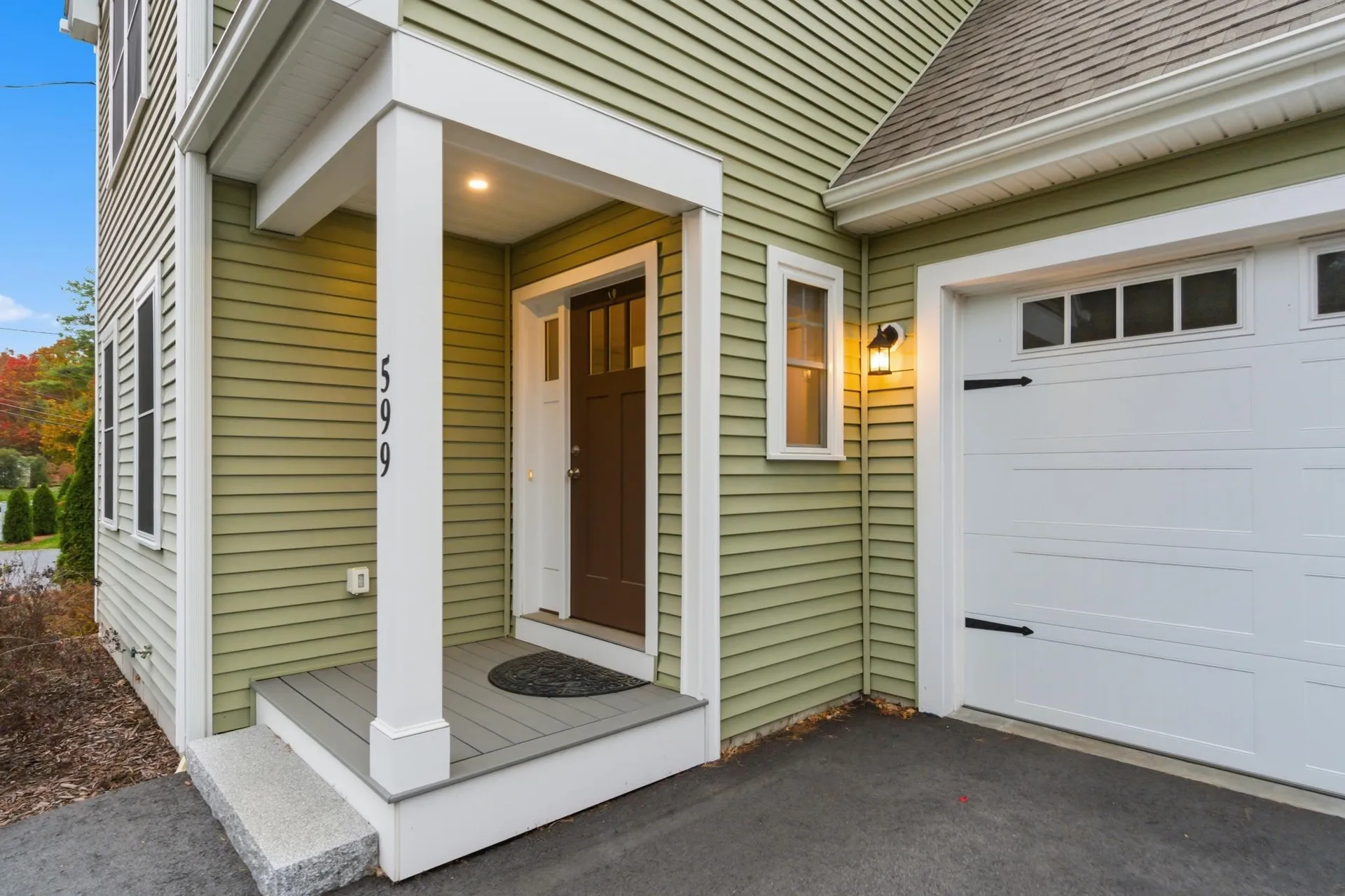 599 W Hollis Street Nashua NH 03062