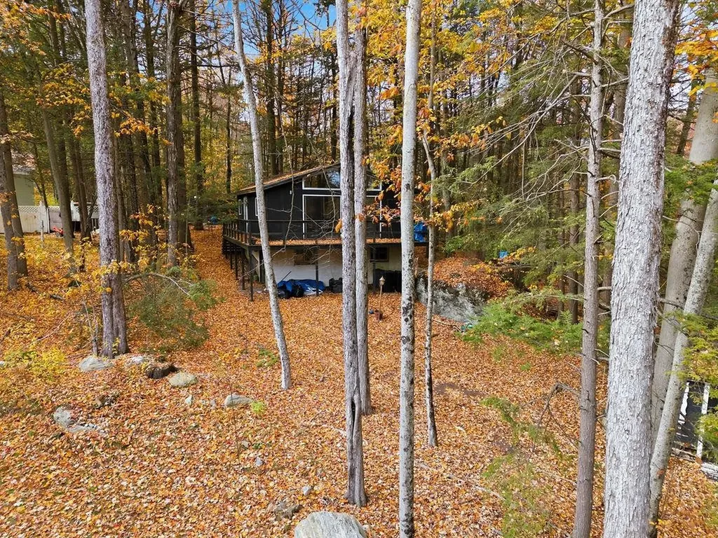 8 King Arthur Drive Farmington NH 03835