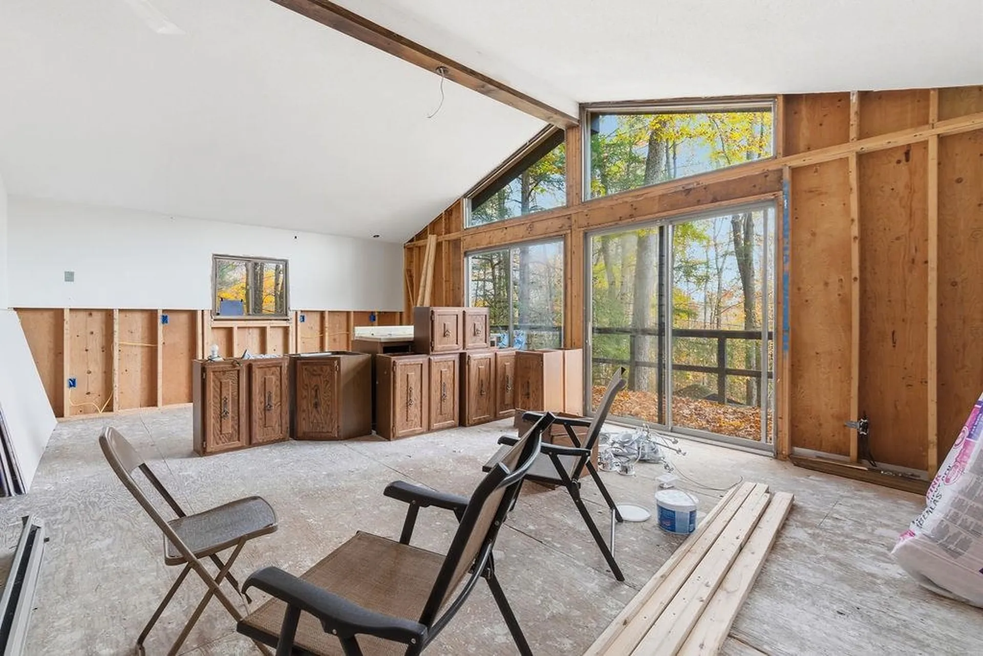 8 King Arthur Drive Farmington NH 03835