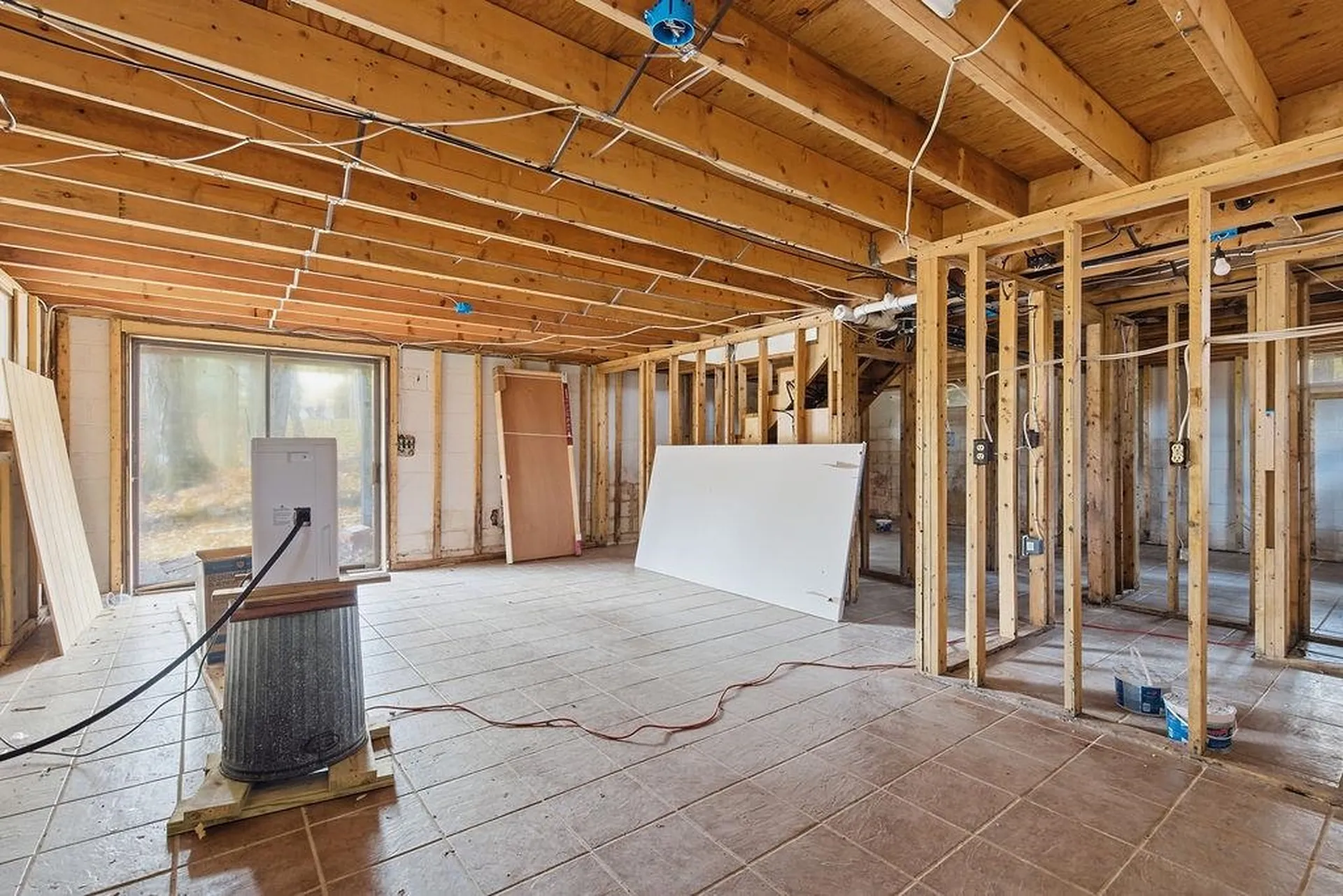 8 King Arthur Drive Farmington NH 03835