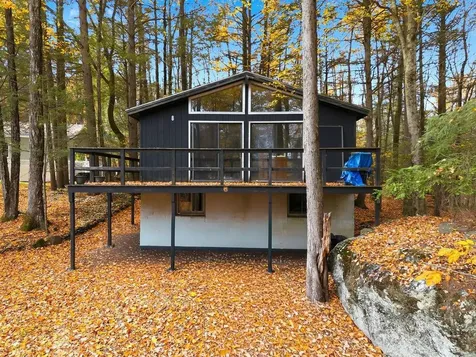 8 King Arthur Drive Farmington NH 03835