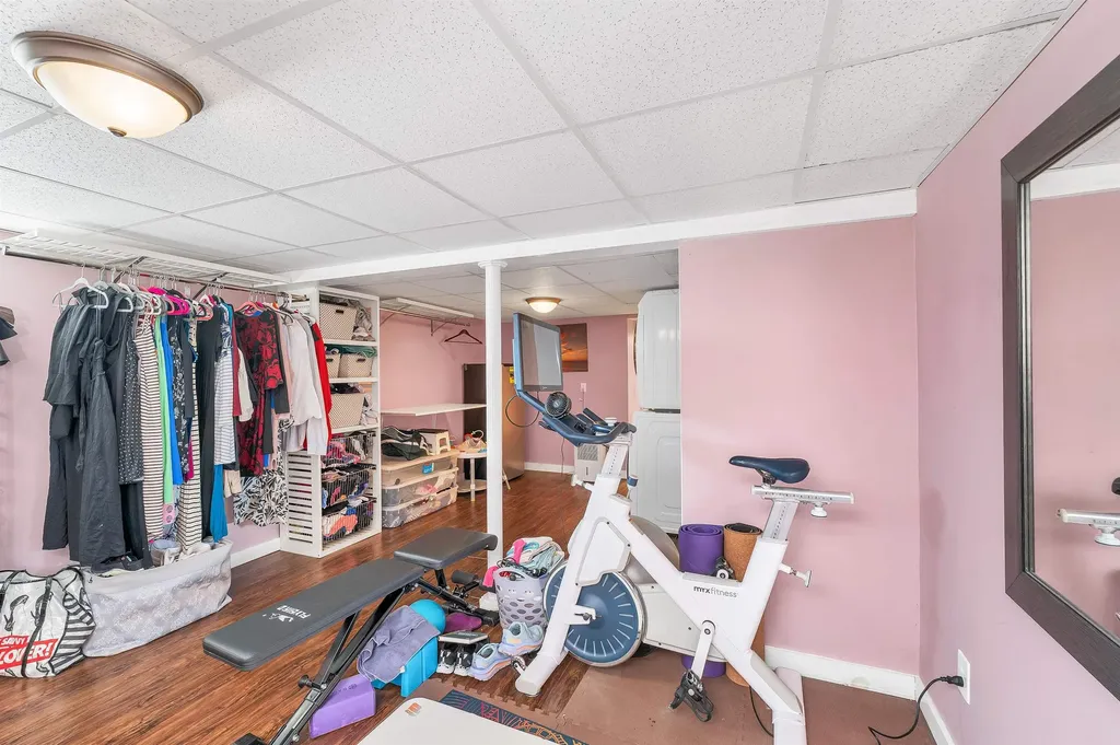 380 Rockland Avenue Manchester NH 03102