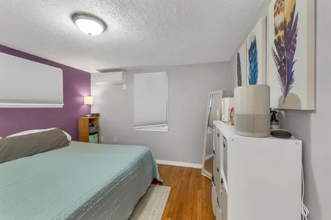 380 Rockland Avenue Manchester NH 03102