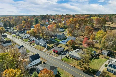 380 Rockland Avenue Manchester NH 03102