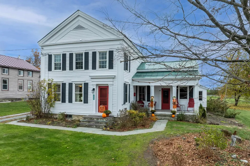 2558 Old Stage Road Benson VT 05743