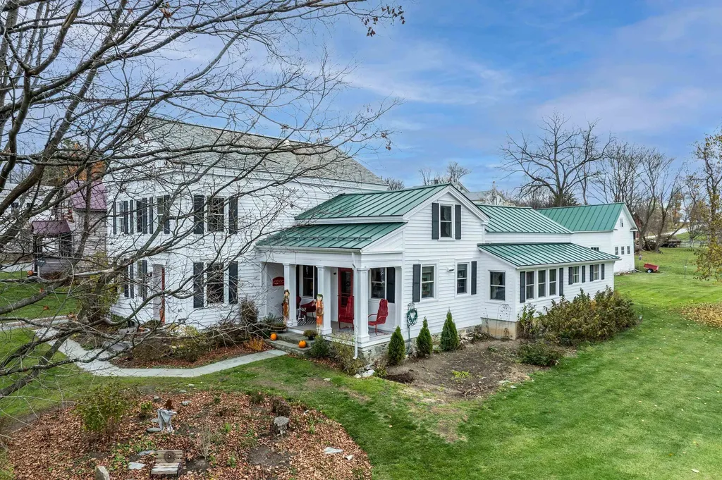 2558 Old Stage Road Benson VT 05743