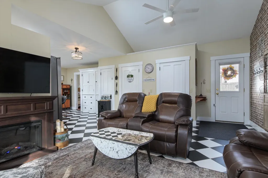 2558 Old Stage Road Benson VT 05743