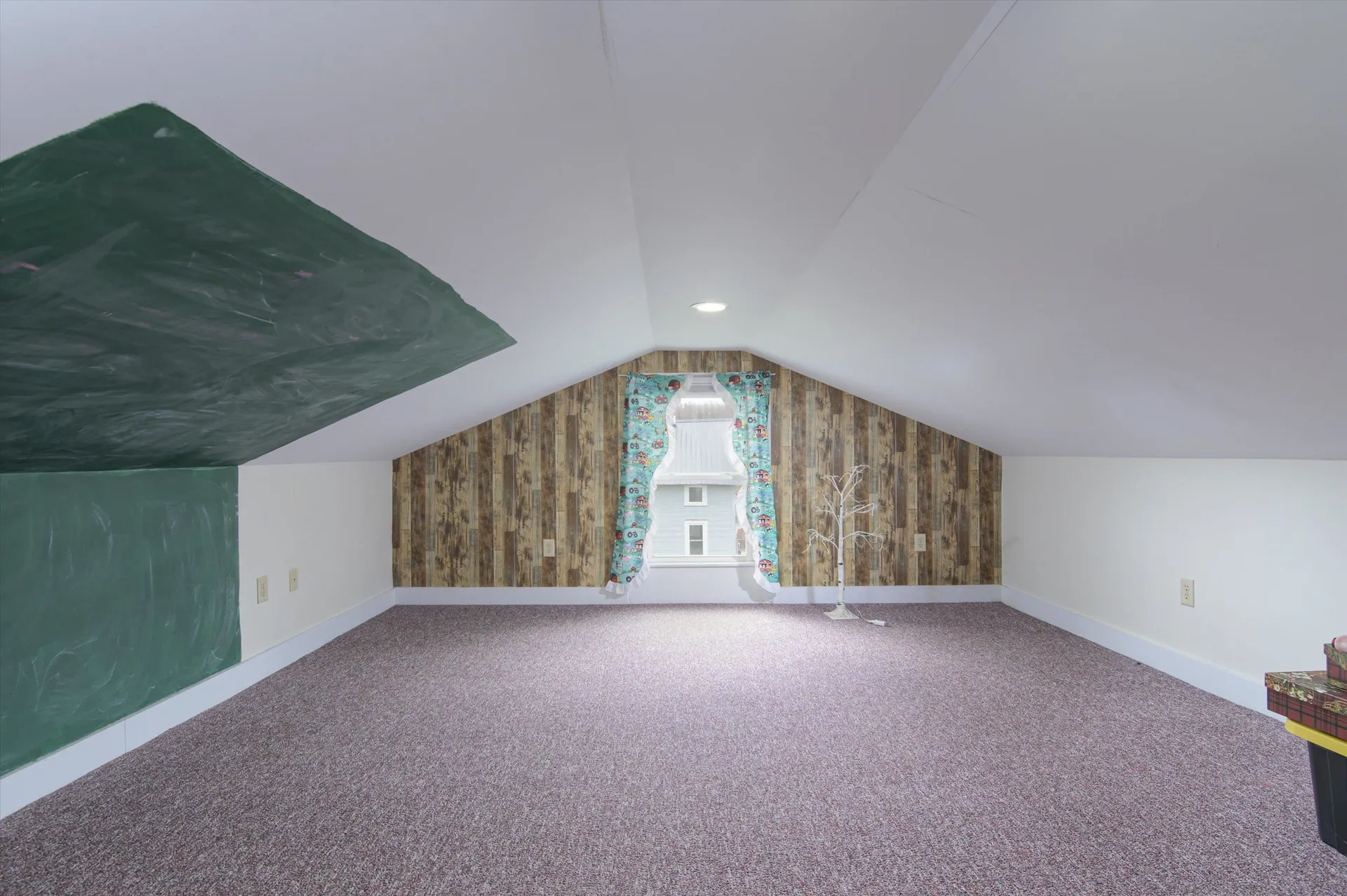 2558 Old Stage Road Benson VT 05743