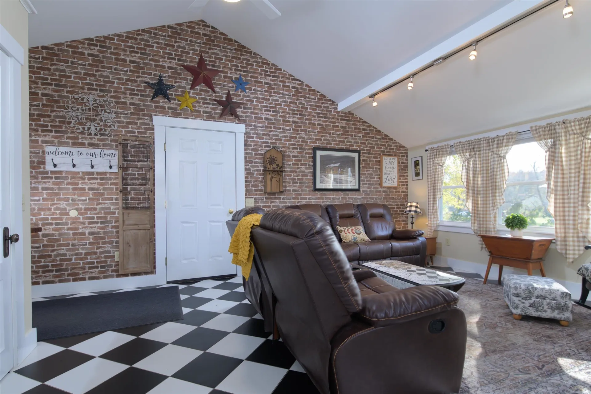 2558 Old Stage Road Benson VT 05743