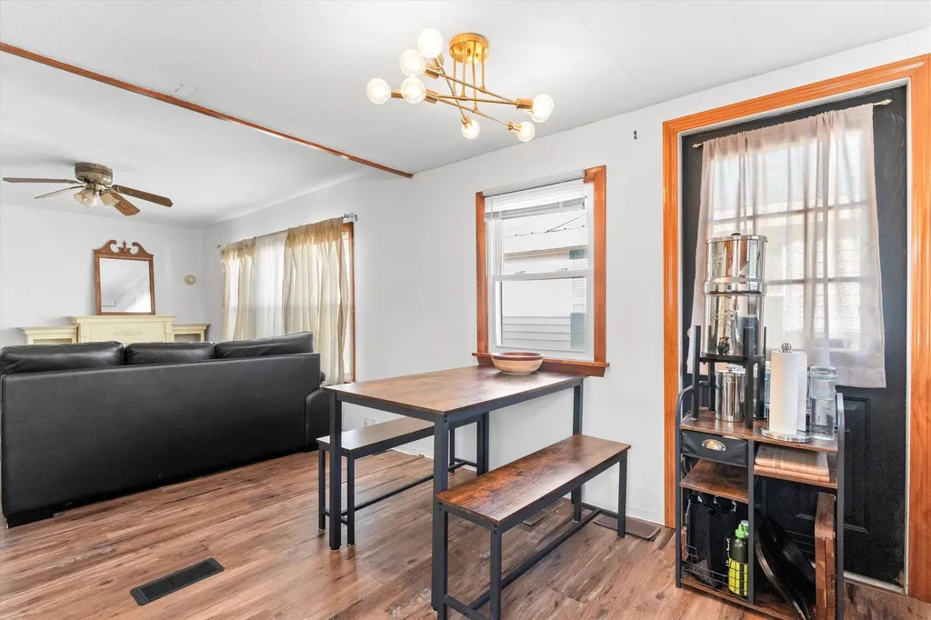 65 Marlette Avenue Hooksett NH 03106