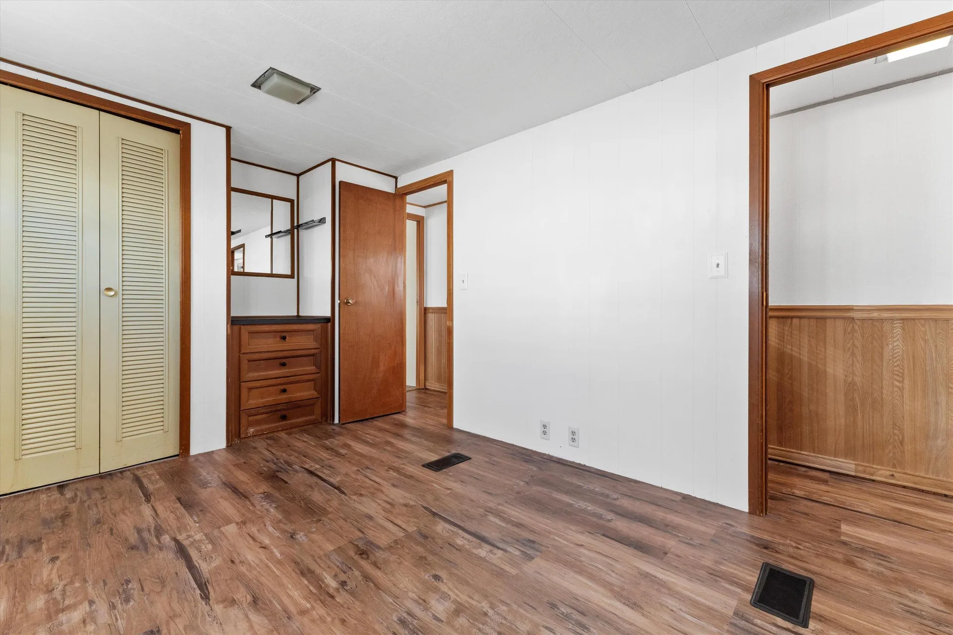 65 Marlette Avenue Hooksett NH 03106