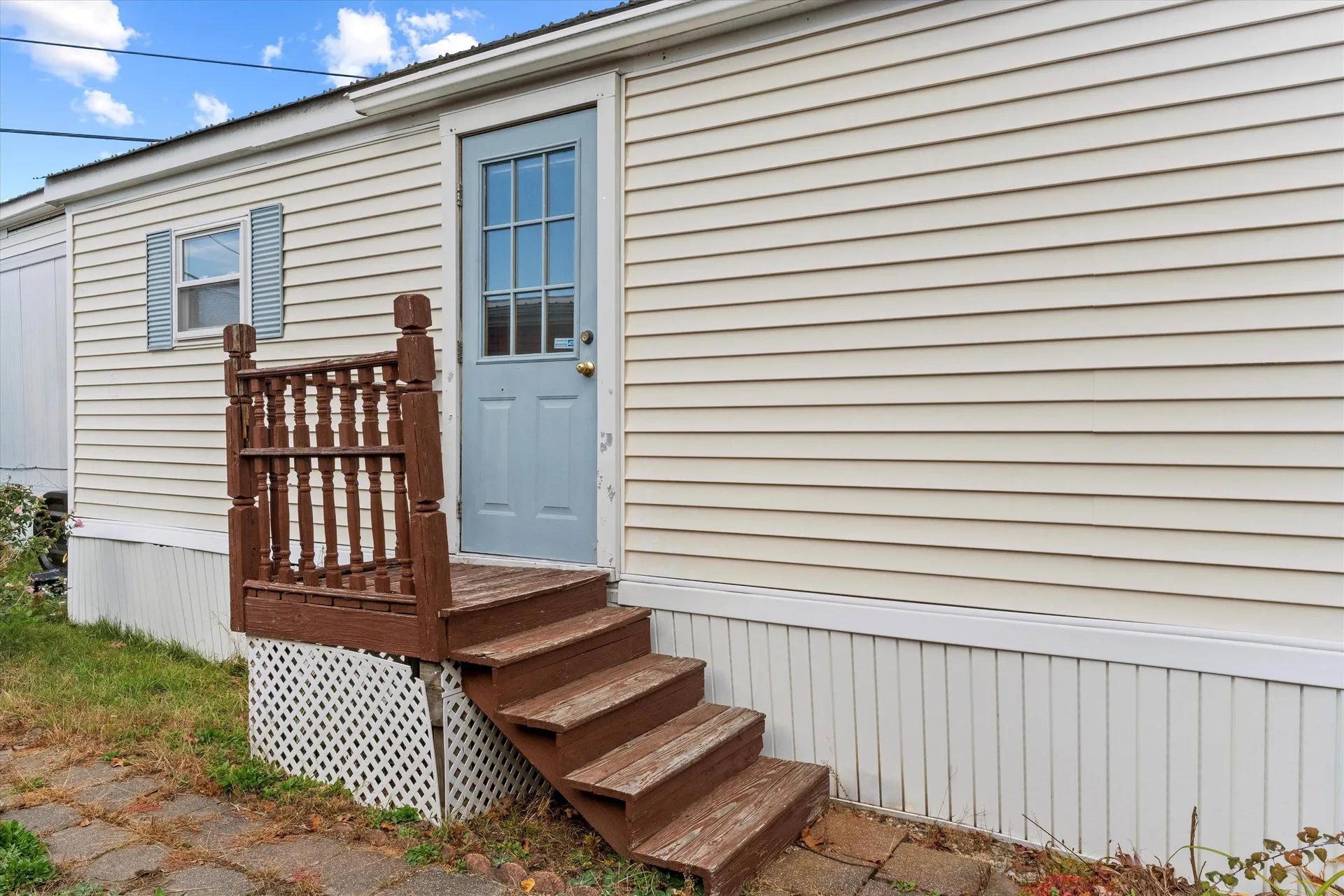 65 Marlette Avenue Hooksett NH 03106