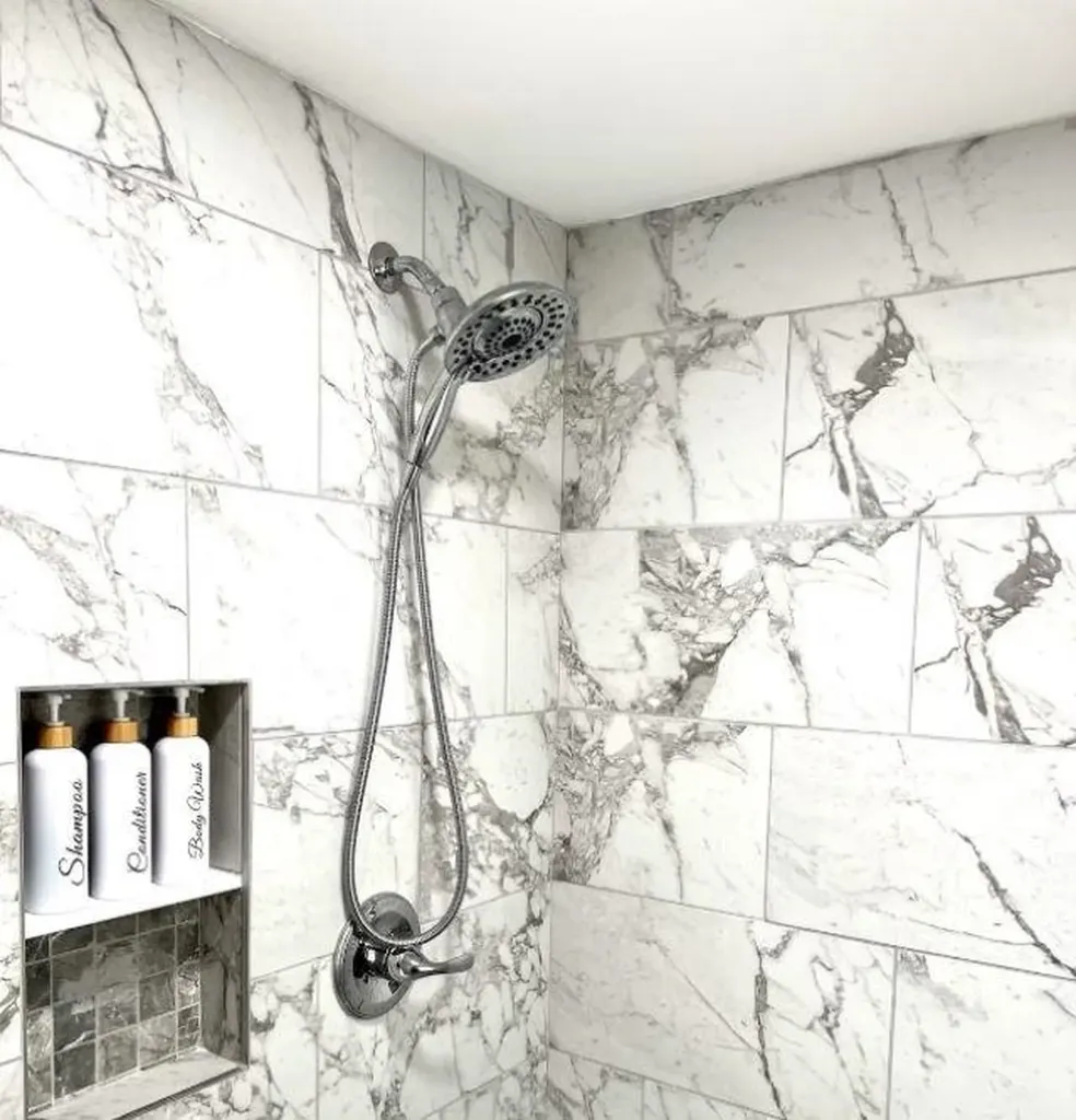 93 E Huntress Pond Road Barnstead NH 03225