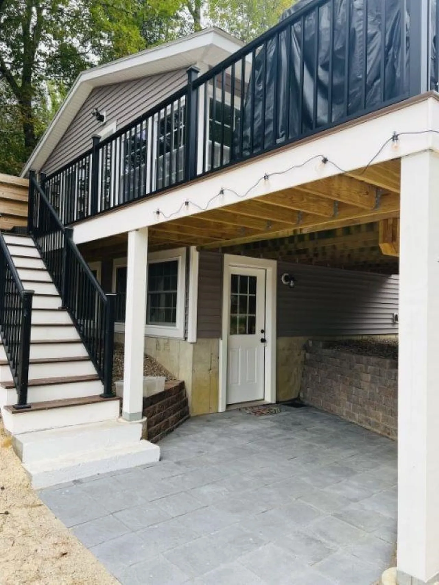 93 E Huntress Pond Road Barnstead NH 03225