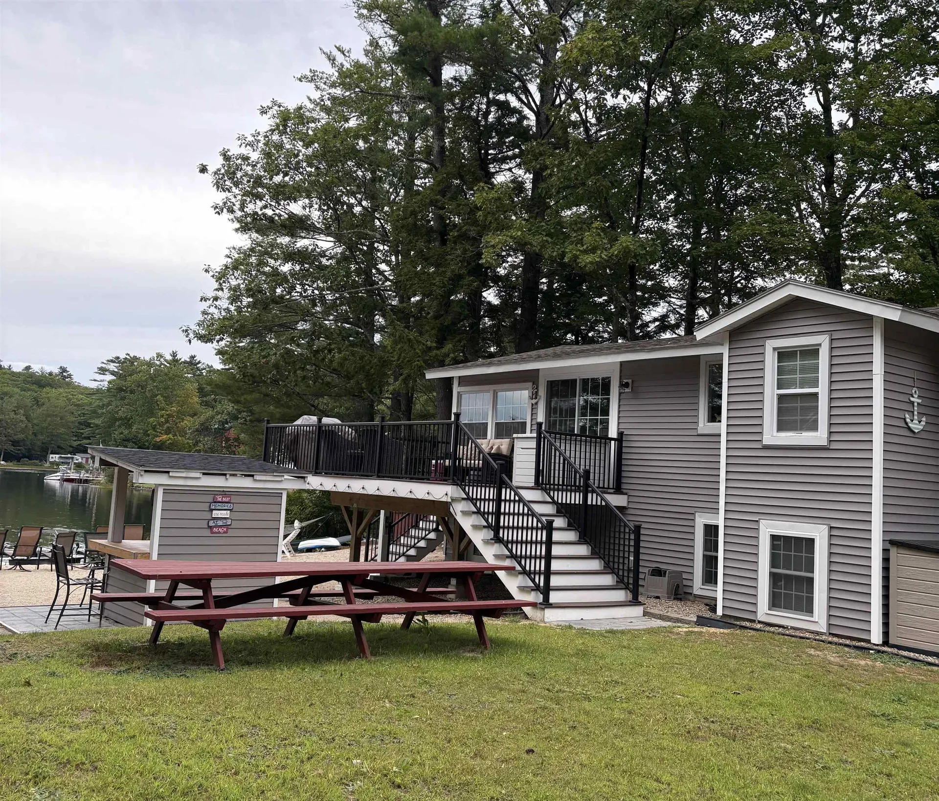 93 E Huntress Pond Road Barnstead NH 03225