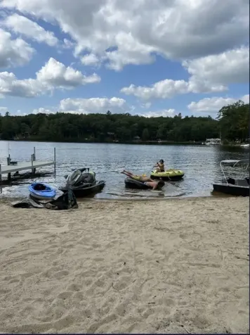 93 E Huntress Pond Road Barnstead NH 03225