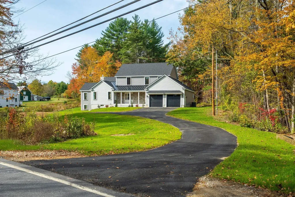 139 North Road East Kingston NH 03827